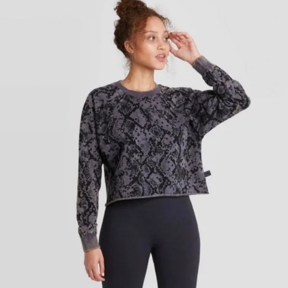Joy lab cropped sweatshirt